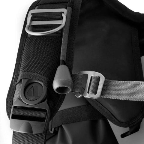 Apeks Exotec Buoyancy Compensator Black Apeks Exotec Buoyancy Compensator Black