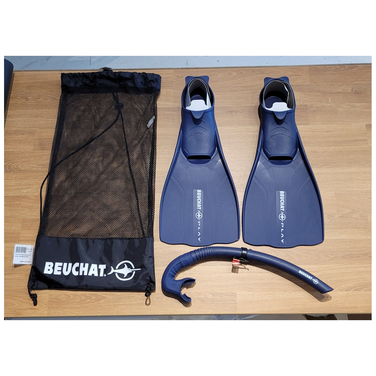 Used Beuchat Atoll FMS Set Blue - Fins & Snorkel | Diving Sports Canada | Vancouver Used Beuchat Atoll FMS Set Blue - Fins & Snorkel | Diving Sports Canada | Vancouver